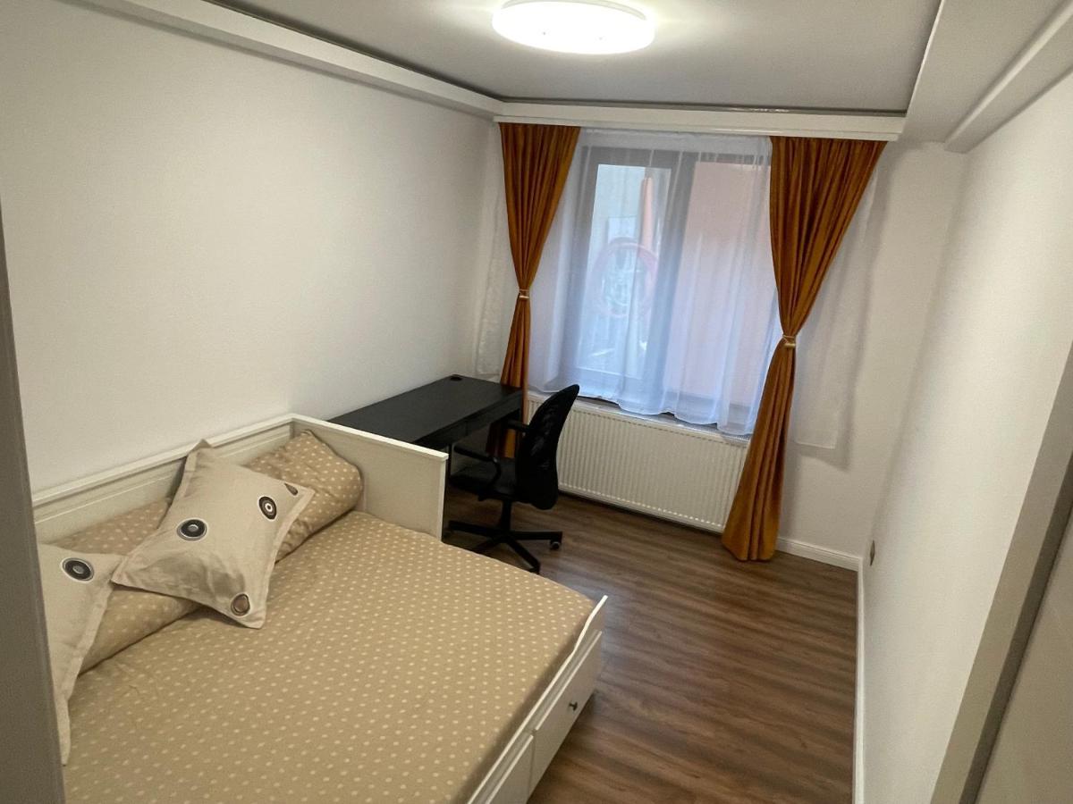 Apusului Residence Бухарест Экстерьер фото